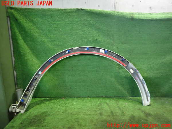 2UPJ-9235331444]アウディ・Q3(8UCPSF)右後オーバーフェンダー 中古_2
