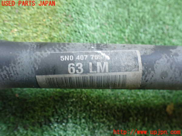 2UPJ-9235334015]アウディ・Q3(8UCPSF)左フロントドライブシャフト 中古_2