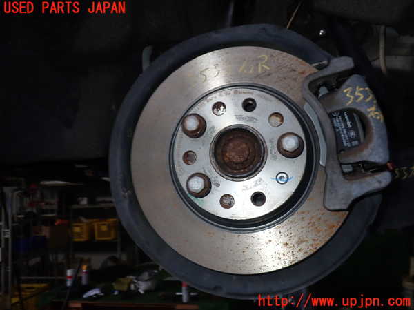 2UPJ-9235334300]アウディ・Q3(8UCPSF)右リアナックルハブ 中古_2