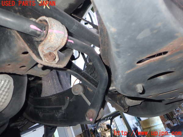 2UPJ-9235335445]アウディ・Q3(8UCPSF)リアスタビライザー 中古_2