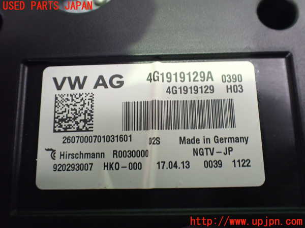 2UPJ-9235336660]アウディ・Q3(8UCPSF)TVチューナー 中古_3