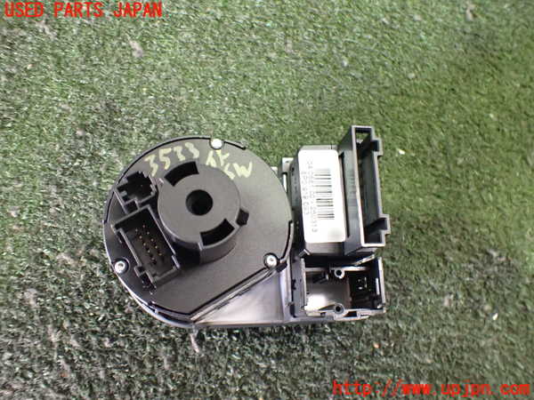 2UPJ-9235336285]アウディ・Q3(8UCPSF)ライトスイッチ 中古_2