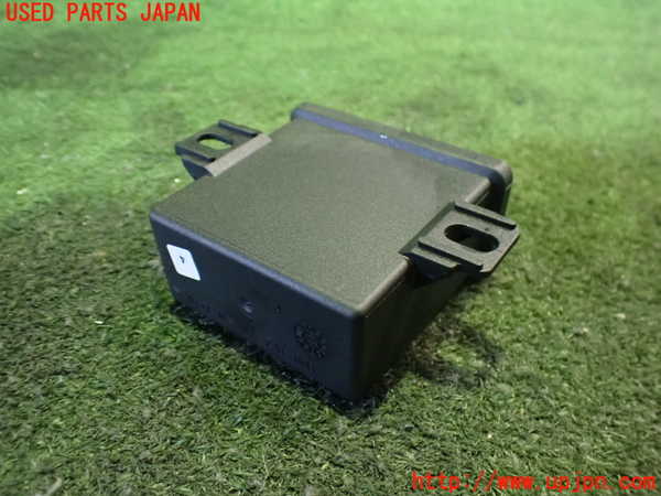 2UPJ-9235336150]アウディ・Q3(8UCPSF)コンピューター5 中古_2