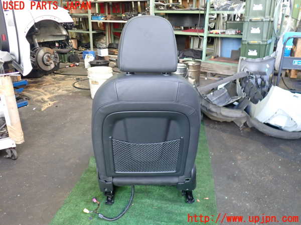 2UPJ-9235337035]アウディ・Q3(8UCPSF)運転席シート 中古_4