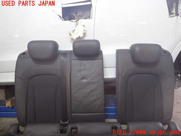 2UPJ-9235337385]アウディ・Q3(8UCPSF)リアシート 中古_3