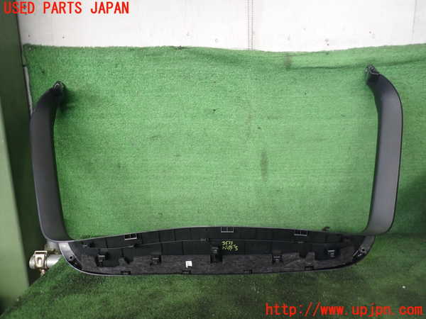 2UPJ-9235331578]アウディ・Q3(8UCPSF)バックドア内張り 中古_2
