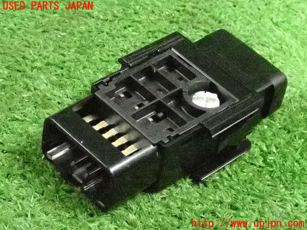 2UPJ-9235346290]スターレット(EP91)ハザードスイッチ 中古_2