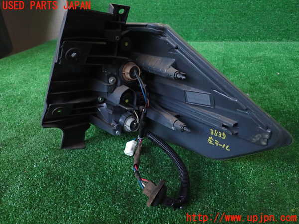 1UPJ-9235351536]エクストレイル(NT32)左テールランプ 中古_2