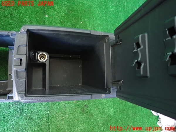 1UPJ-9235357540]エクストレイル(NT32)センターコンソール 中古_3
