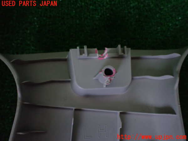 1UPJ-9235357670]エクストレイル(NT32)左センターピラートリム 中古_3