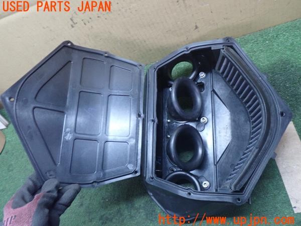 3UPJ=9235360122]カワサキ ニンジャ ZX-10R(ZXT00D)純正 エアクリーナーボックス 中古_4