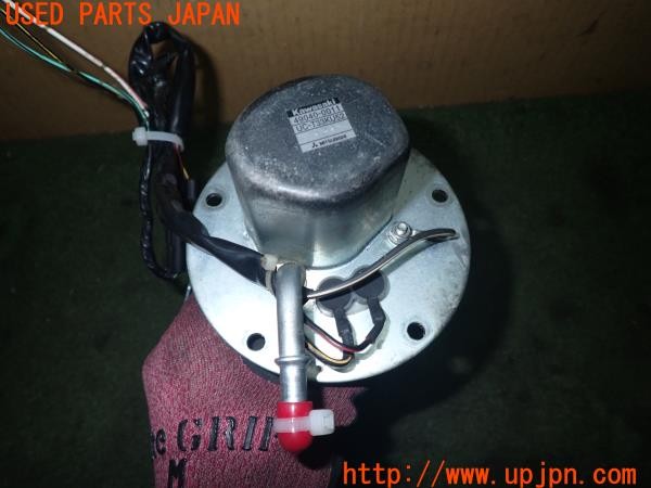 3UPJ=9235360129]カワサキ ニンジャ ZX-10R(ZXT00D)純正 49040-0011 燃料ポンプ 中古_3