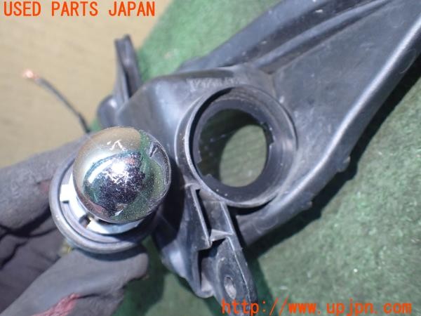 3UPJ=9235360504]カワサキ ニンジャ ZX-10R(ZXT00D)純正 TOKAIDENSO 40101R フロントウインカー右 中古_3