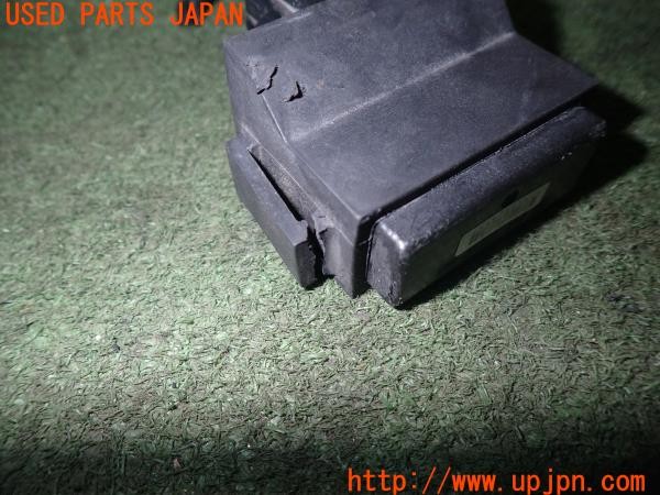 3UPJ=9235360517]カワサキ ニンジャ ZX-10R(ZXT00D)純正 21181-000 イモビライザー 中古_3