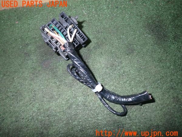 3UPJ=9235360520]カワサキ ニンジャ ZX-10R(ZXT00D)純正 ヒューズボックス 中古_2