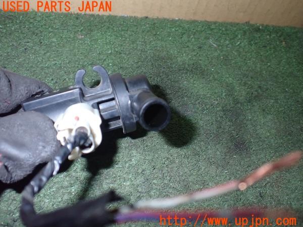 3UPJ=9235360557]カワサキ ニンジャ ZX-10R(ZXT00D)純正 ソレノイドバルブ 中古_4