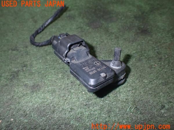 3UPJ=9235360558]カワサキ ニンジャ ZX-10R(ZXT00D)純正 21176-0058 圧力センサー 中古_3