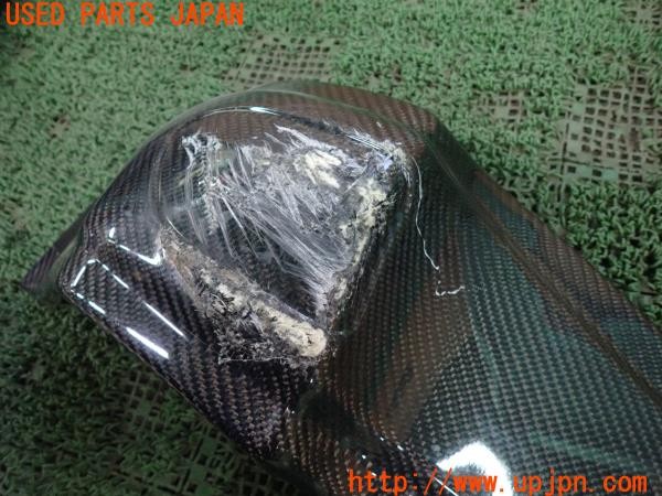3UPJ=9235370008]Buell(ビューエル)FIREBOLT XB9R(2003年)社外 カーボンサイドパネル カバー フレームプロテクター 中古_3