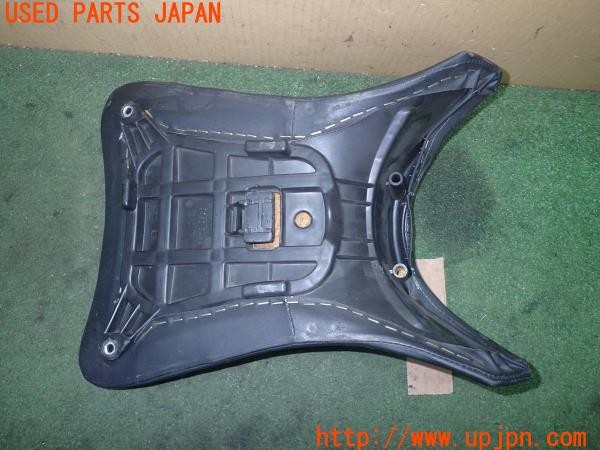 3UPJ=9235370012]Buell(ビューエル)FIREBOLT XB9R(2003年)純正 M0090.02A8 フロントシート 中古_4