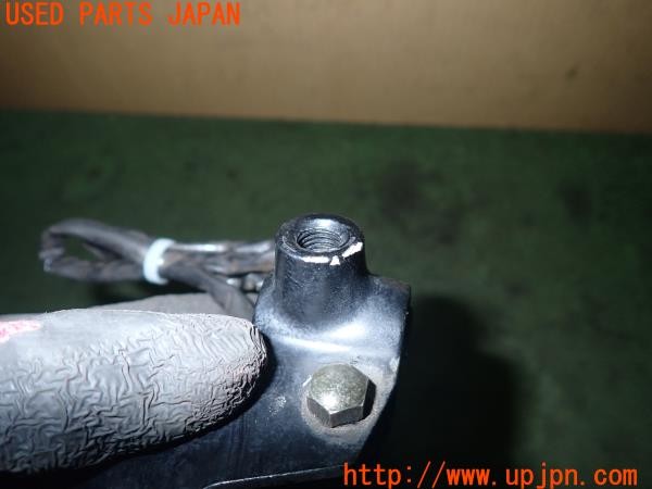 3UPJ=9235370051]Buell(ビューエル)FIREBOLT XB9R(2003年)純正 クラッチレバーホルダー 中古_4