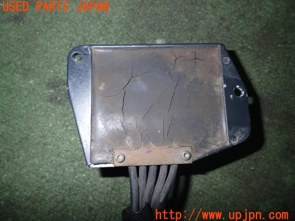 3UPJ=9235370116]Buell(ビューエル)FIREBOLT XB9R(2003年)純正 レギュレーター 中古_4