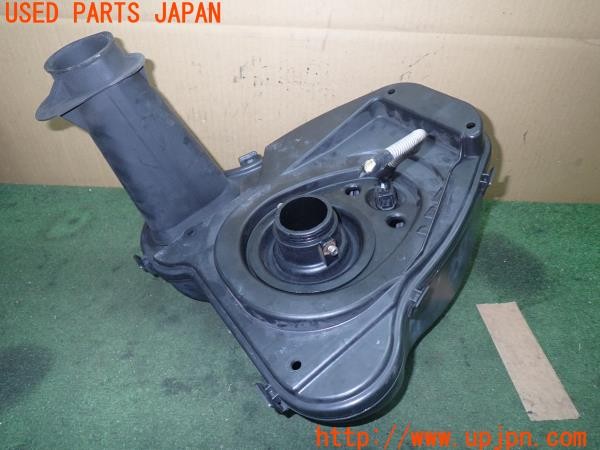 3UPJ=9235370122]Buell(ビューエル)FIREBOLT XB9R(2003年)純正 エアクリーナー 中古_4