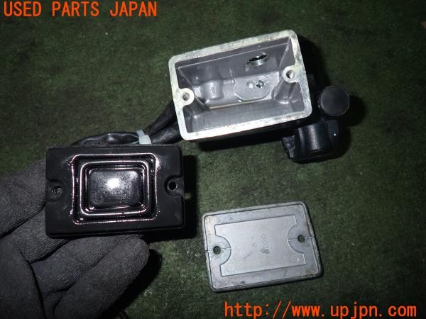 3UPJ=9235370202]Buell(ビューエル)FIREBOLT XB9R(2003年)純正 フロントブレーキマスター ブレーキレバーホルダー 中古_4