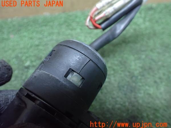 3UPJ=9235370209]Buell(ビューエル)FIREBOLT XB9R(2003年)純正 キーセット キーシリンダー 燃料キャップ シートロック 中古_4