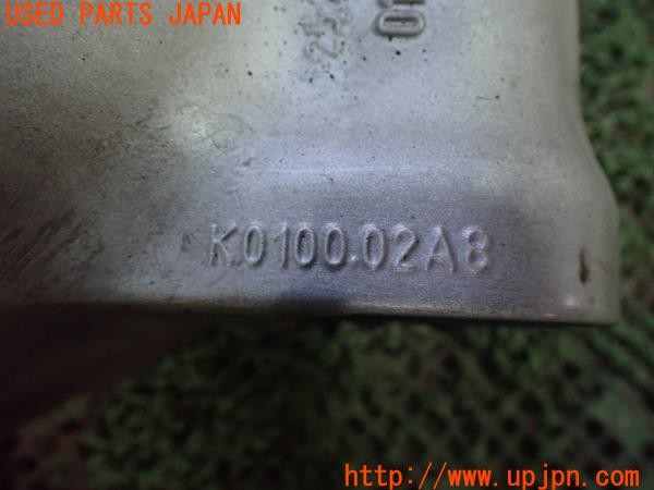 3UPJ=9235370408]Buell(ビューエル)FIREBOLT XB9R(2003年)純正 K0100.02A8 スイングアーム オイルタンク 中古_5
