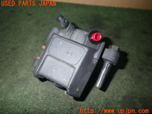 3UPJ=9235370421]Buell(ビューエル)FIREBOLT XB9R(2003年)純正 NISSIN リアキャリパー 中古_2