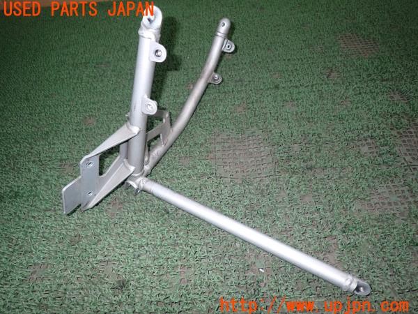 3UPJ=9235370438]Buell(ビューエル)FIREBOLT XB9R(2003年)純正 エンジンマウント ブラケット 中古_3