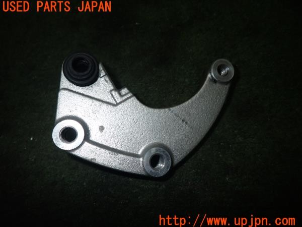 3UPJ=9235370555]Buell(ビューエル)FIREBOLT XB9R(2003年)純正 NISSIN リアキャリパーサポート 中古_2