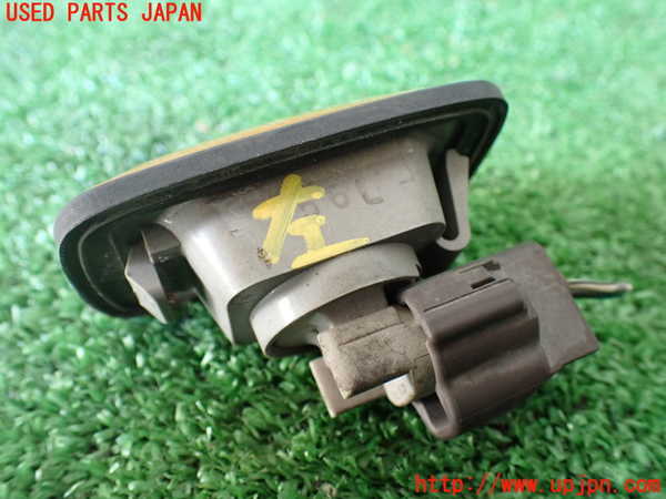 1UPJ-9235381152]ランクル100系(HDJ101K)左コーナーランプ 中古_2