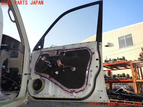 1UPJ-9235381230]ランクル100系(HDJ101K)右前ドア 中古(43R-00012 M5B5)_2