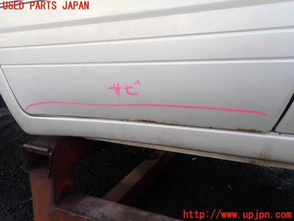1UPJ-9235381290]ランクル100系(HDJ101K)右後ドア 中古(43R-00073 M2E45)_3