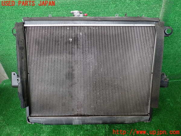 1UPJ-9235382321]ランクル100系(HDJ101K)ラジエーター1 中古_2