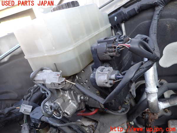 1UPJ-9235384040]ランクル100系(HDJ101K)ABSアクチュエーター 中古_2