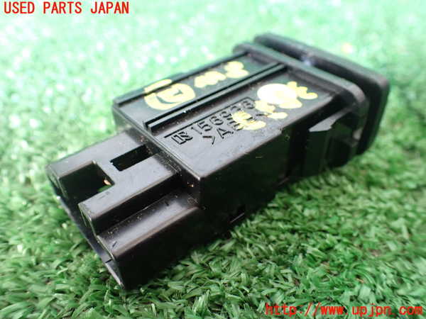 1UPJ-9235386307]ランクル100系(HDJ101K)スイッチ2 (パワーヒーター) 中古_2