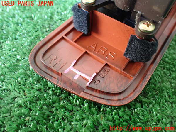1UPJ-9235386240]ランクル100系(HDJ101K)右前パワーウィンドウスイッチ 中古_3