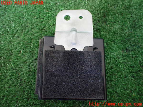 1UPJ-9235386149]ランクル100系(HDJ101K)コンピューター4 中古_2