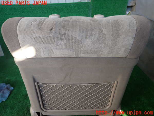 1UPJ-9235387035]ランクル100系(HDJ101K)運転席シート 中古_4