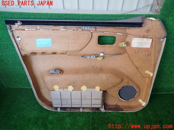 1UPJ-9235381234]ランクル100系(HDJ101K)右前ドア内張り 中古_3