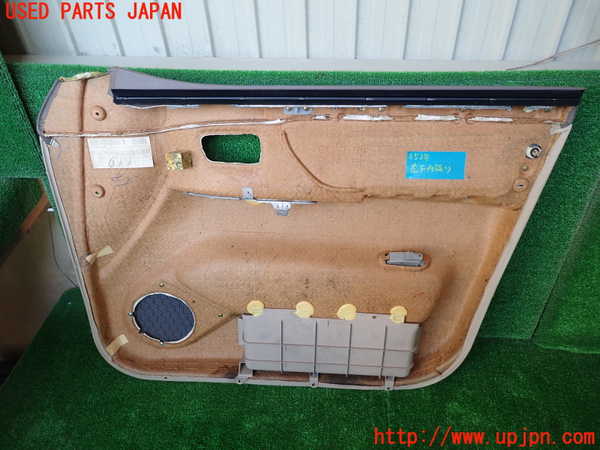 1UPJ-9235381264]ランクル100系(HDJ101K)左前ドア内張り 中古_3