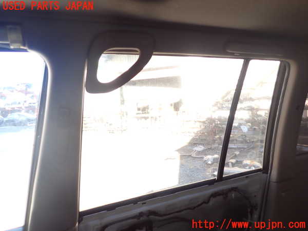 1UPJ-9235387665]ランクル100系(HDJ101K)右センターピラートリム 中古_2