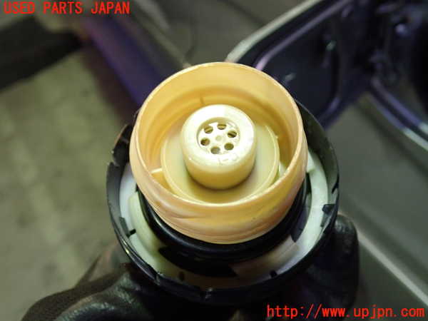 1UPJ-9235391690]アルファードG(ANH15W)フューエルリッド 中古_3