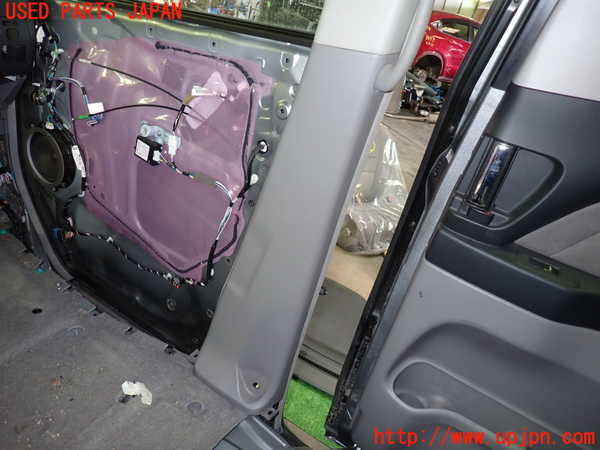 1UPJ-9235397665]アルファードG(ANH15W)右センターピラートリム 中古_3