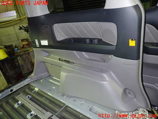 1UPJ-9235397680]アルファードG(ANH15W)左リアピラートリム 中古_4