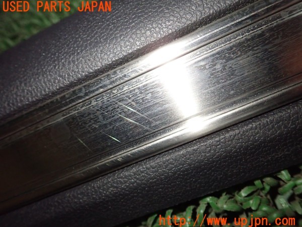 3UPJ=9235400616]VW アルテオン Rライン 4モーション アドバンス(3HDJHF)純正 スカッフプレート 中古_4