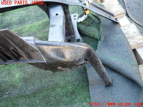 1UPJ-9235401014]VW アルテオン(3HDJHF)フロントバンパーホースメント 中古_2