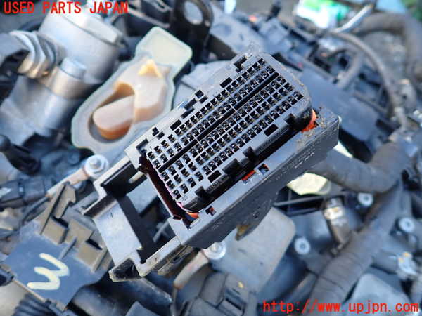 1UPJ-9235402010]VW アルテオン(3HDJHF)エンジン DJH 4WD 中古_3